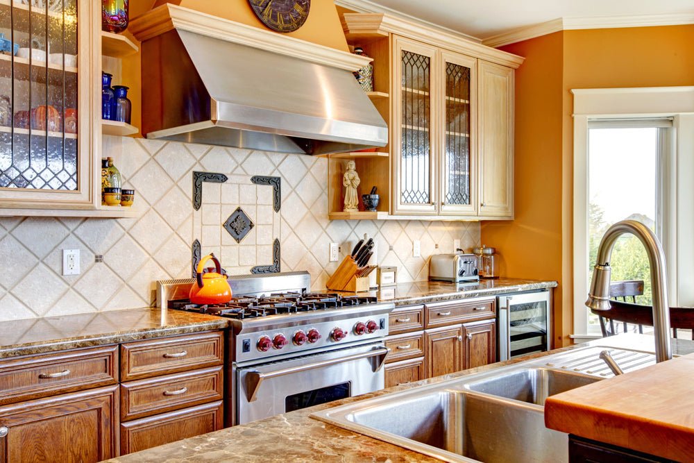 Kitchen Glow-Up: Coordinating Wallplates with Backsplashes