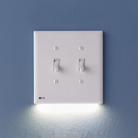 SnapPower Switchlight - 2 Toggle, White - Wallplate Warehouse 01 - S2SW - TWH - SP10 - 4 851322008461 2 Toggle