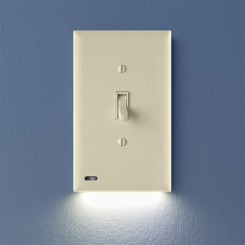 SnapPower Switchlight 3 & 4 Way - 1 Toggle, Light Almond - Wallplate Warehouse 01 - S1SW - TLA - SP20 - 4 850033353679 1 Toggle