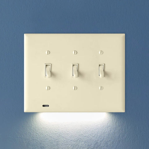 SnapPower Switchlight - 3 Toggle, Light Almond - Wallplate Warehouse 01 - S3SW - TLA - SP11 - 4 00851322008485 3 Toggle
