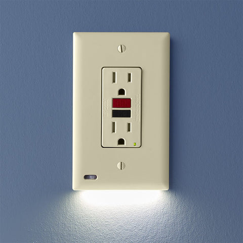 SnapPower GuideLight 2PLUS - Light Almond, GFCI - Wallplate Warehouse 01 - O1GL - FLA - SP20 851322008997 1 Rocker