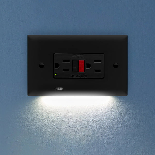 SnapPower Horizontal GuideLight 2PLUS - Black, GFCI - Wallplate Warehouse O1GL - HFBK - NP21 00810119640802 1 Rocker