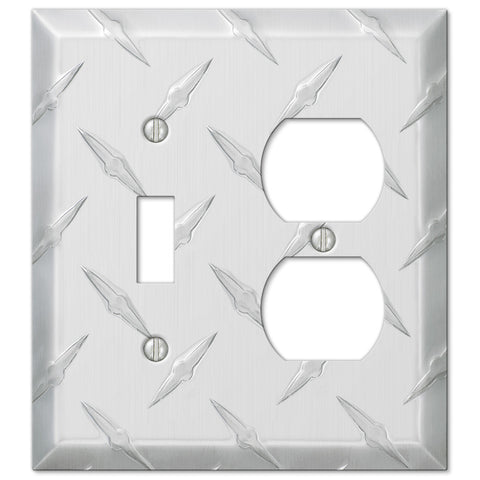 Diamond Plate Aluminum - 1 Toggle / 1 Duplex Outlet Wallplate - Wallplate Warehouse